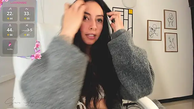 Snapshot of sara-lauren chatting on February 2025 04:56:02 PM sara-lauren online show from February 2025 04:56:02 PM