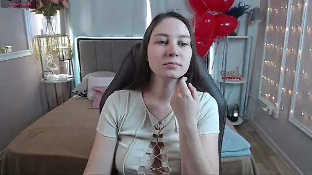 MollyBrams online show from February 2025 05:01:01 AM