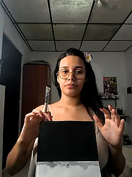 Annya-sweet online show from November 2025 03:01:02 PM