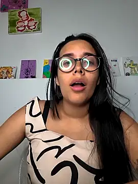 Annya-sweet online show from April 2026 06:34:01 PM