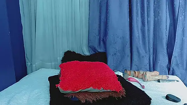 Snapshot of yesik_beltran chatting on March 2025 12:12:01 PM yesik beltran online show from March 2025 12:12:01 PM