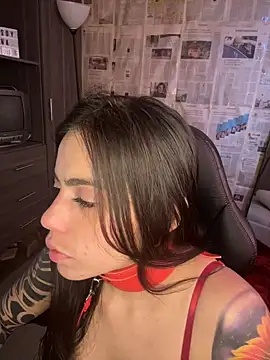 i am nina  online show from February 2026 09:22:02 PM