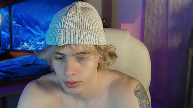 Snapshot of dimitri_tv chatting on November 2025 10:20:02 PM dimitri tv online show from November 2025 10:20:02 PM