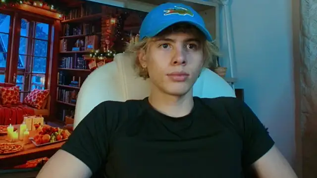 Snapshot of dimitri_tv chatting on December 2025 05:29:01 PM dimitri tv online show from December 2025 05:29:01 PM