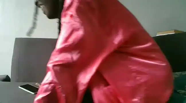 Snapshot of Prettybecs chatting on January 2025 11:43:02 AM Prettybecs online show from January 2025 11:43:02 AM