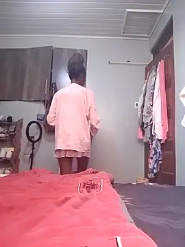 Snapshot of Prettybecs chatting on December 2025 09:02:01 AM Prettybecs online show from December 2025 09:02:01 AM