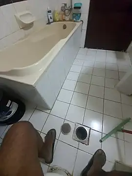 Snapshot of dream_catcher chatting on January 2025 02:59:01 AM dream catcher online show from January 2025 02:59:01 AM