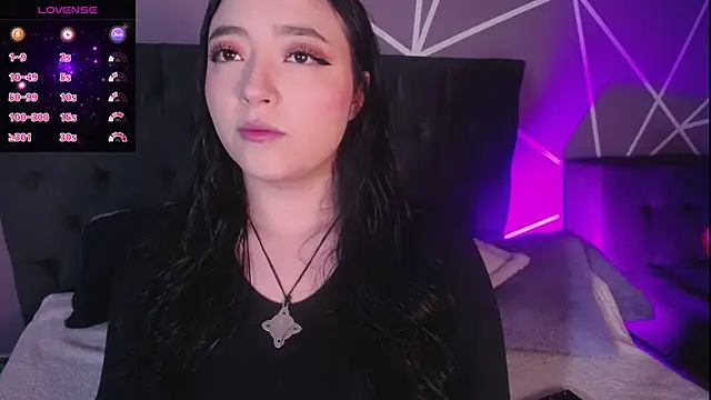 Miss Loise online show from March 2025 12:41:01 PM