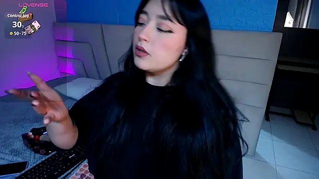 Miss Loise online show from September 2025 04:38:02 AM