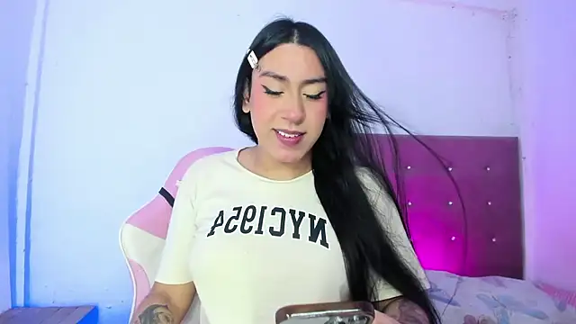 Snapshot of OSORIOMAFE chatting on January 2026 12:57:01 AM OSORIOMAFE online show from January 2026 12:57:01 AM