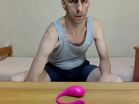 Snapshot of HandsomeAlfie chatting on September 2025 03:39:01 AM HandsomeAlfie online show from September 2025 03:39:01 AM