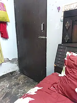 Poojabhabi101 online show from November 2025 05:23:02 PM