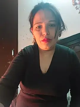 Poojabhabi101 online show from January 2026 06:39:02 AM