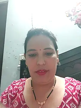 Poojabhabi101 online show from February 2026 05:15:01 AM