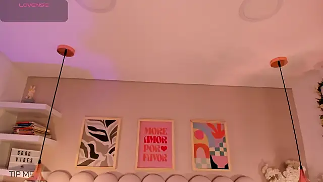 cute  cherry  online show from October 2025 08:17:01 PM