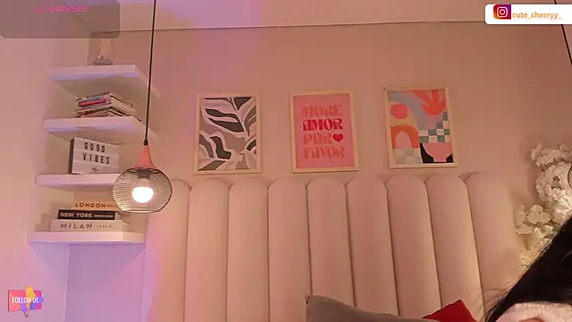 cute  cherry  online show from October 2025 07:30:02 PM