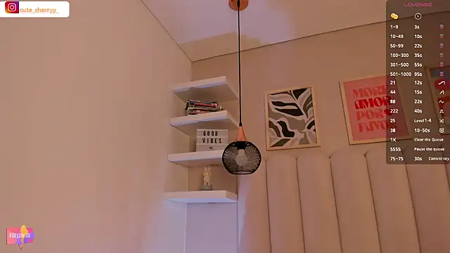 cute  cherry  online show from November 2025 08:32:01 PM