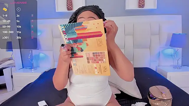 Aluna sweet online show from February 2025 09:50:01 PM