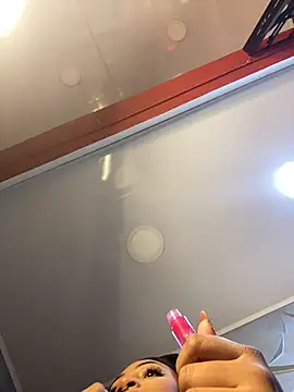 Aluna sweet online show from October 2025 07:16:02 PM