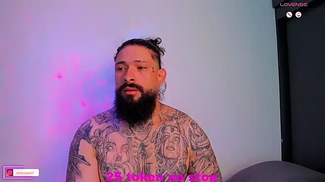 Snapshot of 1ammyryan chatting on September 2025 03:06:02 AM 1ammyryan online show from September 2025 03:06:02 AM