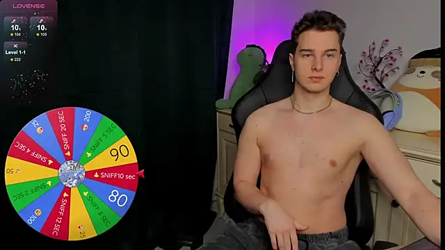 Vincent Strong online show from November 2025 08:48:02 AM