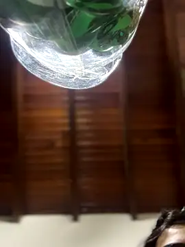 Snapshot of GigiiStone chatting on November 2025 10:42:01 PM GigiiStone online show from November 2025 10:42:01 PM