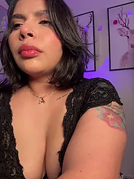 GigiiStone online show from March 2026 10:16:01 PM