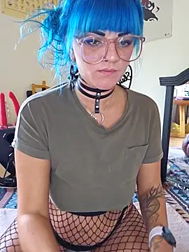 Snapshot of anyalikestosuck chatting on October 2025 06:59:01 PM anyalikestosuck online show from October 2025 06:59:01 PM