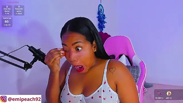 samanthaabloom online show from October 2025 12:13:01 AM