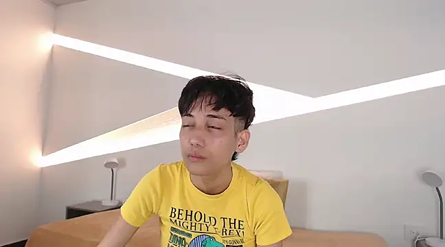 Snapshot of hot_little_bunny chatting on January 2025 08:57:02 PM hot little bunny online show from January 2025 08:57:02 PM