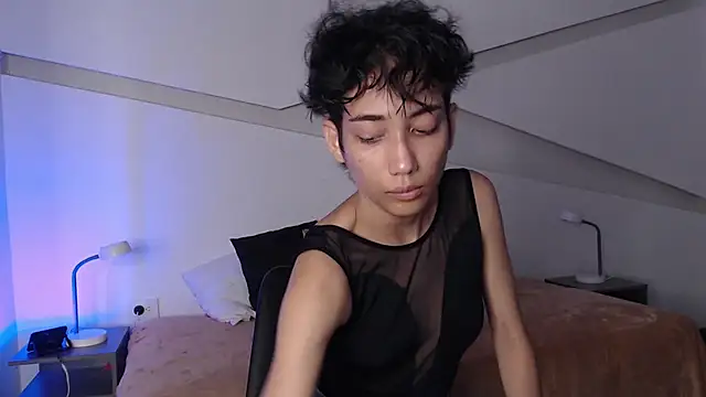 Snapshot of hot_little_bunny chatting on March 2025 08:32:01 PM hot little bunny online show from March 2025 08:32:01 PM