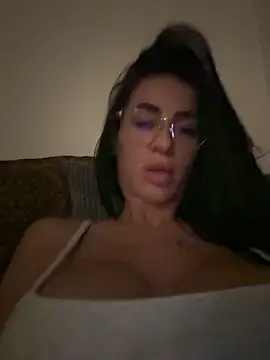 Snapshot of AlexiaStepahn chatting on September 2025 11:05:02 PM AlexiaStepahn online show from September 2025 11:05:02 PM