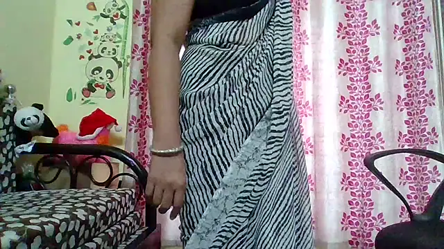 Snapshot of NautyBabe chatting on March 2025 01:53:02 AM NautyBabe online show from March 2025 01:53:02 AM