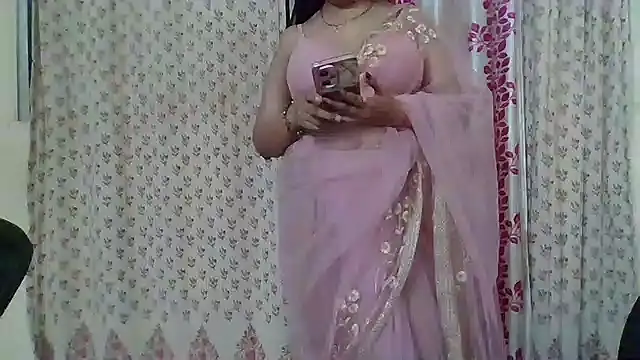 Snapshot of NautyBabe chatting on September 2025 05:18:01 PM NautyBabe online show from September 2025 05:18:01 PM