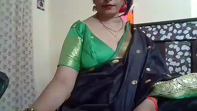 Snapshot of NautyBabe chatting on October 2025 08:07:01 PM NautyBabe online show from October 2025 08:07:01 PM