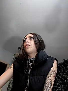 VickyJackson  online show from March 2026 11:11:02 PM