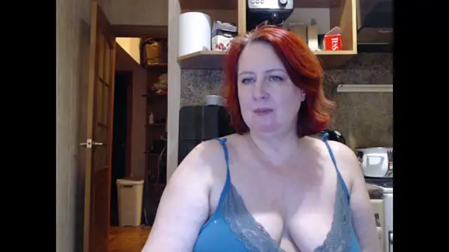 NikolRedMilf online show from February 2026 10:30:02 PM