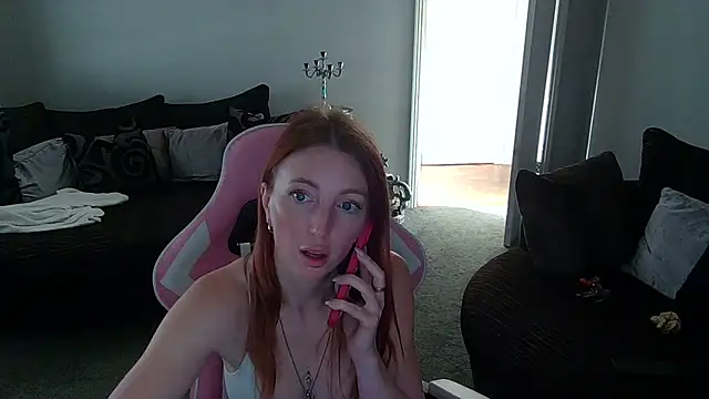 Red firesquirt online show from March 2026 03:30:01 PM