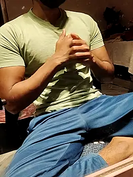 Snapshot of xxxhugedick0001 chatting on February 2025 03:53:01 PM xxxhugedick0001 online show from February 2025 03:53:01 PM