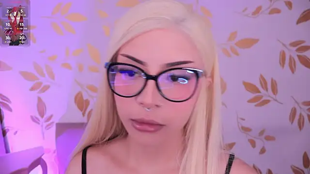 Snapshot of Misselektra__ chatting on December 2025 05:05:01 AM Misselektra online show from December 2025 05:05:01 AM