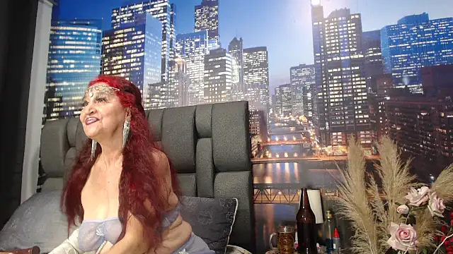 Snapshot of Lucy_mature8 chatting on June 2026 09:54:02 PM Lucy mature8 online show from June 2026 09:54:02 PM