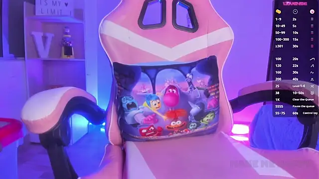 Snapshot of TiffanyBela chatting on February 2025 03:55:02 AM TiffanyBela online show from February 2025 03:55:02 AM