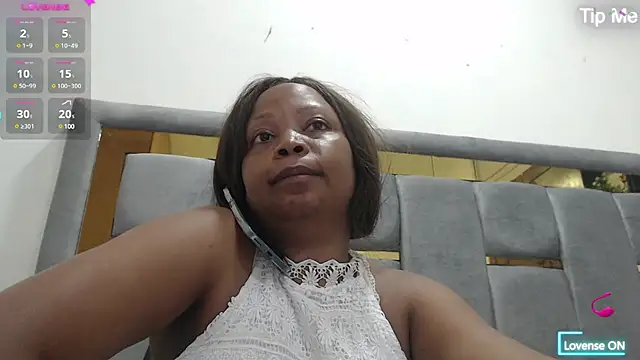 Snapshot of Cholatin chatting on February 2025 01:39:01 PM Cholatin online show from February 2025 01:39:01 PM