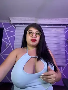 MiiaaJoness online show from February 2026 03:31:02 PM