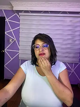 Snapshot of MiiaaJoness chatting on July 2026 03:10:01 PM MiiaaJoness online show from July 2026 03:10:01 PM