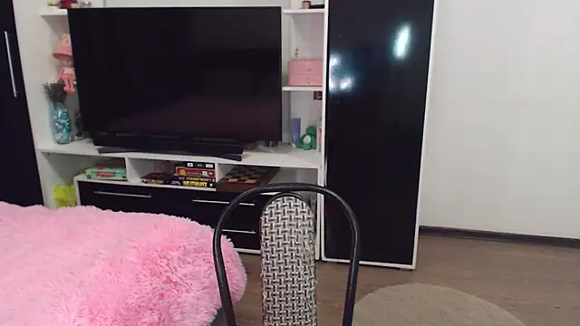 Snapshot of ChloeSunny chatting on March 2025 04:29:02 PM ChloeSunny online show from March 2025 04:29:02 PM