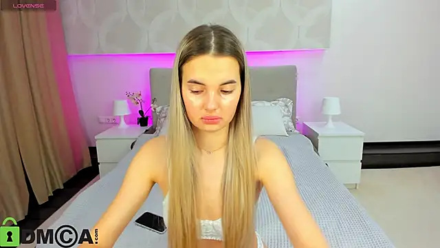 Donna Evans online show from March 2026 12:05:01 AM