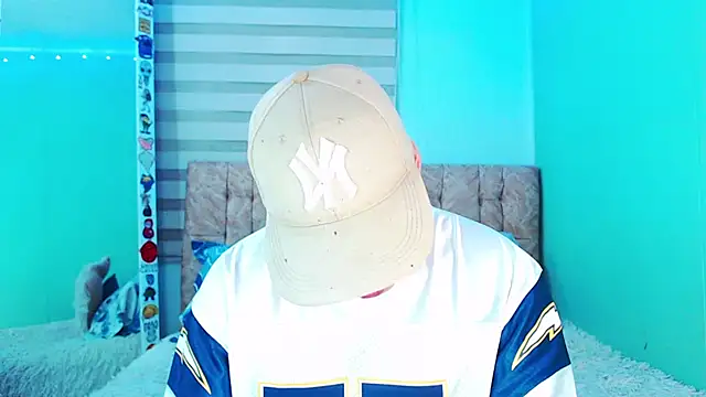 Snapshot of _justinmoon2 chatting on December 2025 01:46:02 AM justinmoon2 online show from December 2025 01:46:02 AM