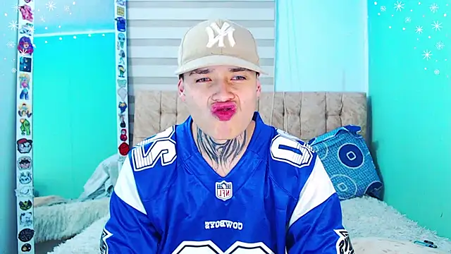 Snapshot of _justinmoon2 chatting on January 2026 04:29:01 AM justinmoon2 online show from January 2026 04:29:01 AM