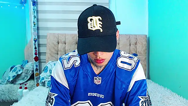 Snapshot of _justinmoon2 chatting on March 2026 02:25:01 AM justinmoon2 online show from March 2026 02:25:01 AM